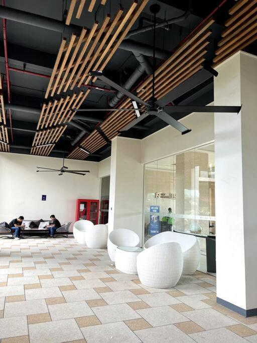 Dayinn, Skyhouse Bsd Lux And Homey Studio, Near Aeon Bsd And Ice Bsd Cilenggang Εξωτερικό φωτογραφία